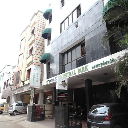 Hotel S R M Central Park Madras Buitenkant foto