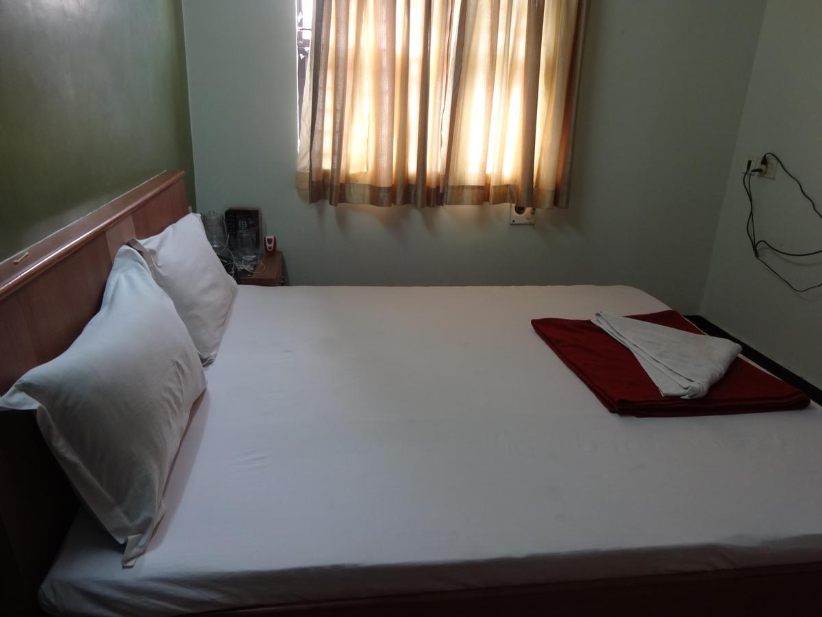 Hotel S R M Central Park Madras Buitenkant foto